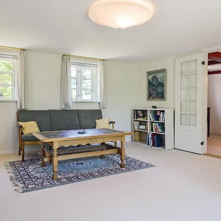 Two-bedroom Holiday With Sea View In Kalundborg