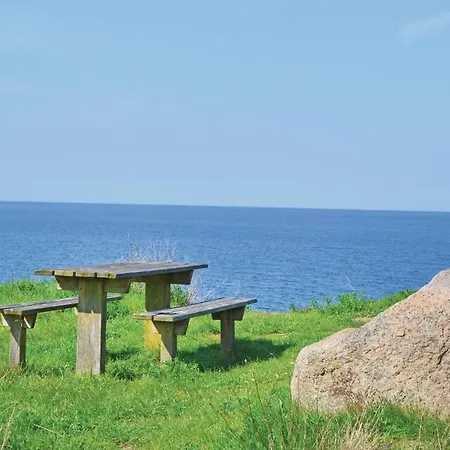 Two-bedroom Holiday With Sea View In Feriehus *